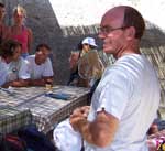16 agosto 2004, Riserva di Torre Salsa, sede del campo di volontariato - riunione con i campisti